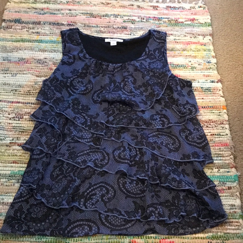 Sleeveless blouse